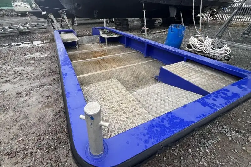 Navă de feribot de vânzare