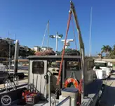Nava de pescuit tip trauler de vânzare