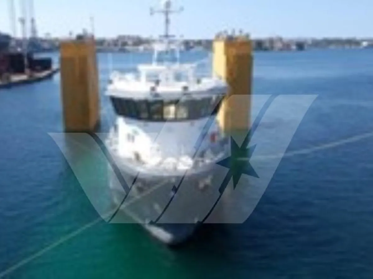 Doc plutitor de vânzare