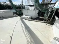 Nava de pescuit tip trauler de vânzare