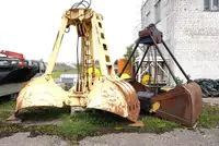Nava cu macara de vânzare