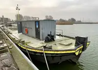 Ponton de vânzare