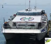 Nava de pasageri de vânzare