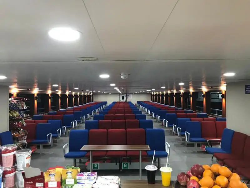 Navă de croazieră de vânzare