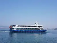 Nava de pasageri de vânzare