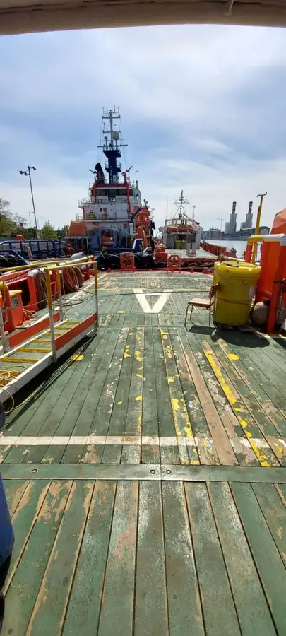 Navă de transport echipaj de vânzare