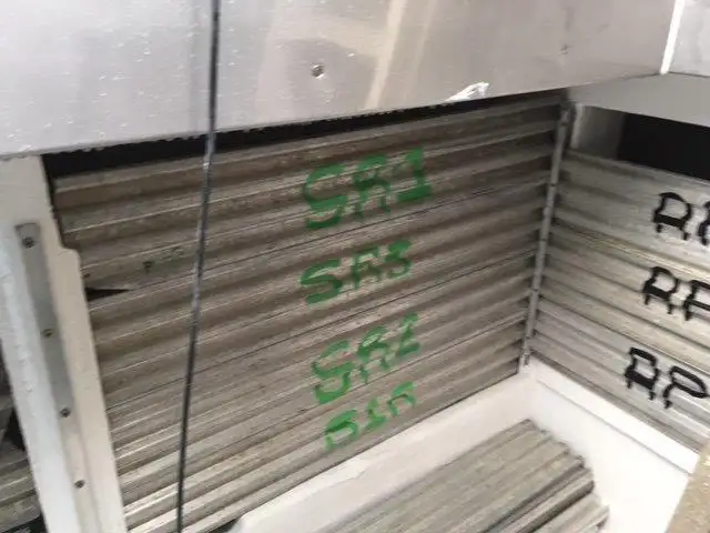 Nava de pescuit tip trauler de vânzare