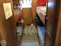 Nava de pescuit tip trauler de vânzare
