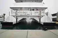Catamaran de vânzare