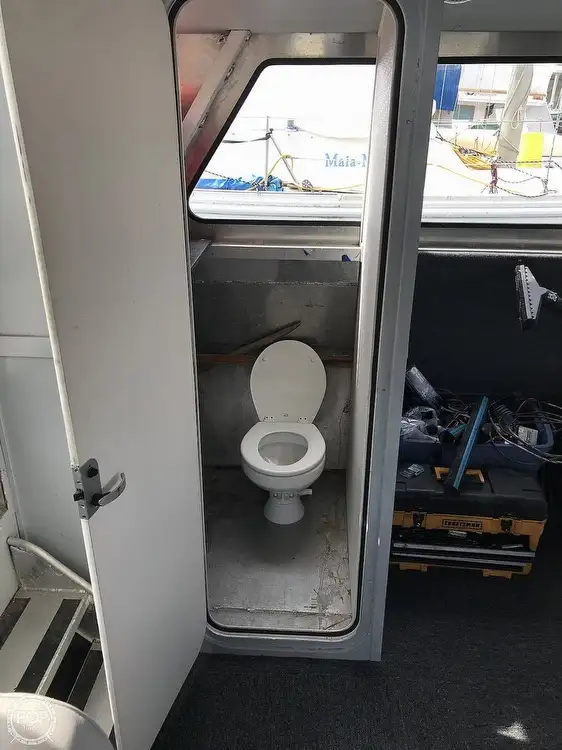 Navă de transport echipaj de vânzare