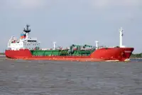 Oil/Chemical tanker de vânzare