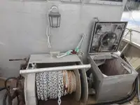 Nava de pescuit cu linii lungi de vânzare