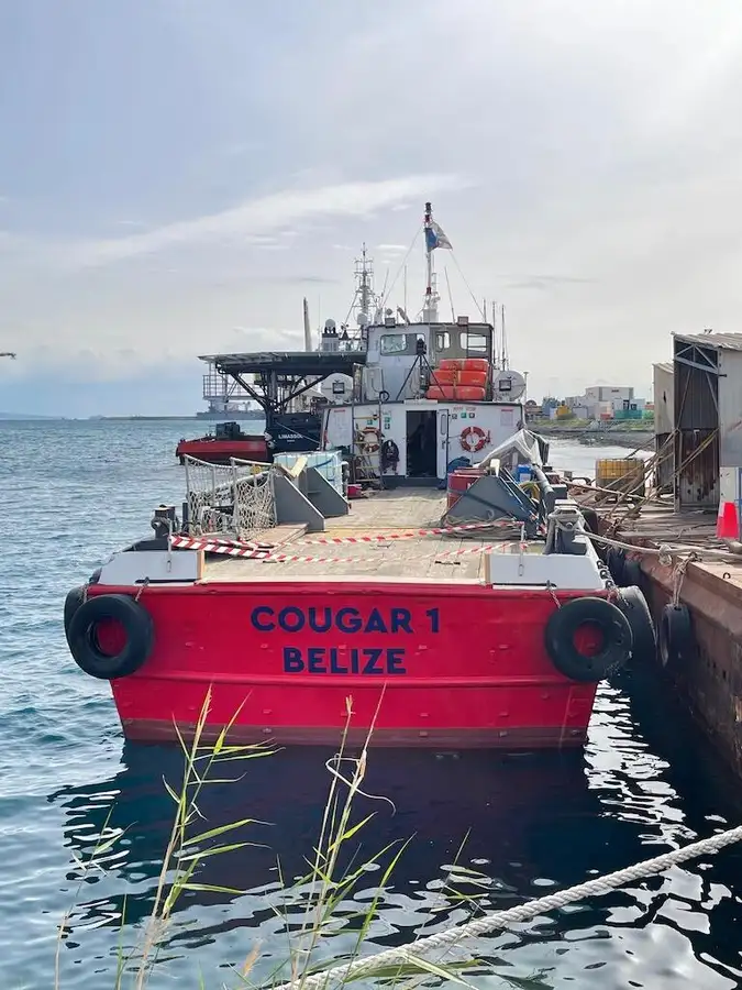 Nava container de vânzare