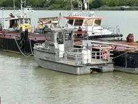 Ambarcațiuni de lucru de vânzare