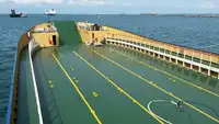 Nava refefer de vânzare