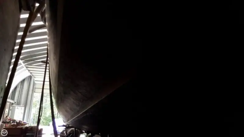 Nava de pescuit tip trauler de vânzare