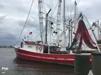 Nava de pescuit tip trauler de vânzare