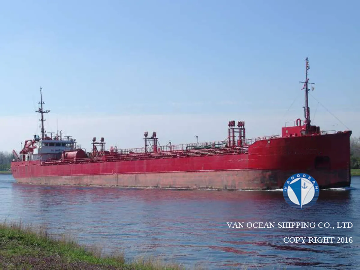 Tanc petrolier / chimic de vânzare