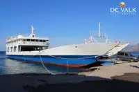 Navă cu feribotul de vânzare