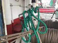 Nava de pescuit tip trauler de vânzare