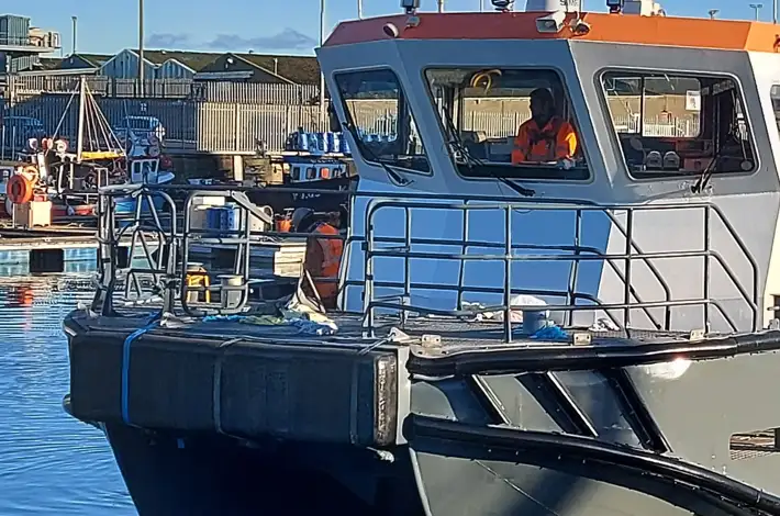 Navă de sondaj de vânzare