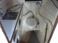 Nava de pescuit tip trauler de vânzare