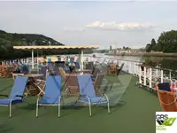 Navă de croazieră de vânzare