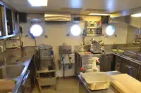 Nava container de vânzare