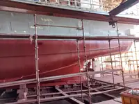Nava de pescuit cu linii lungi de vânzare