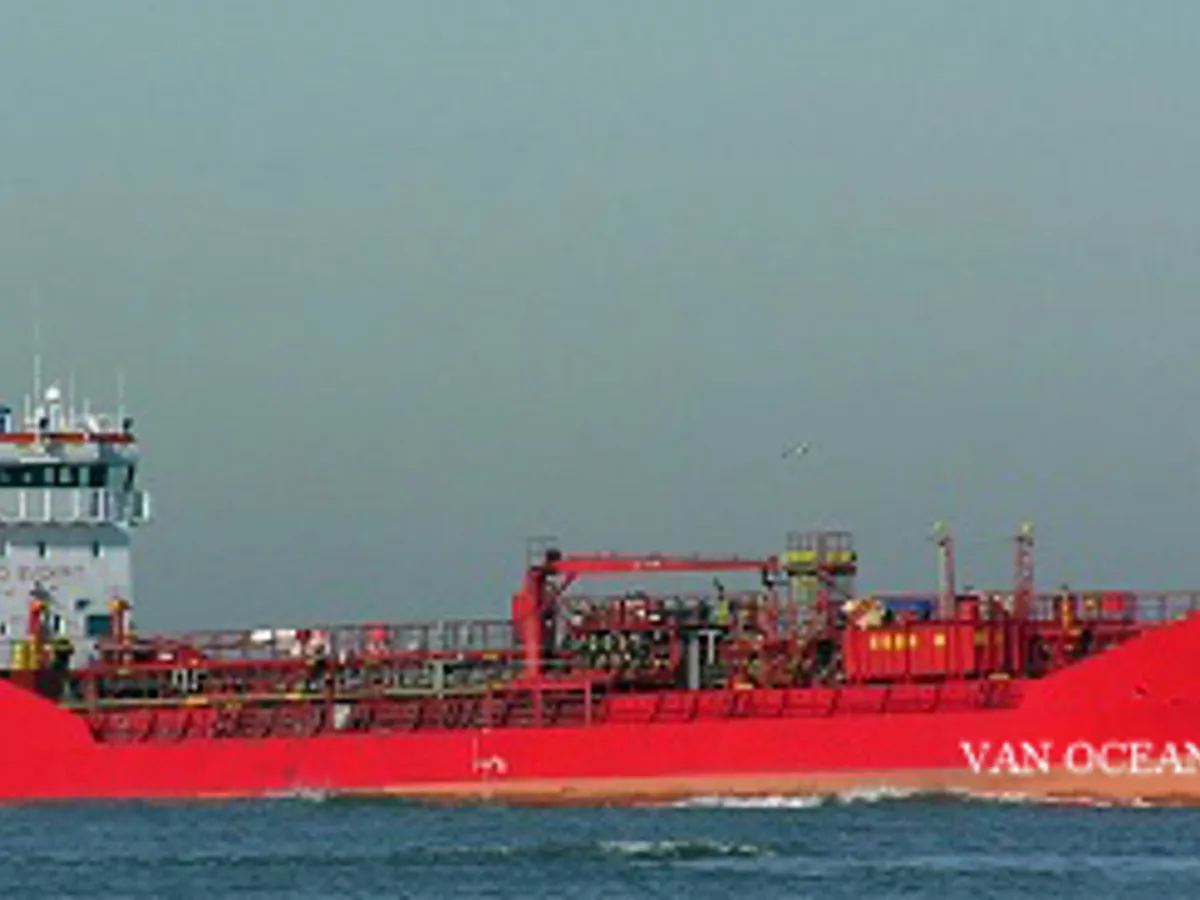 Tanc petrolier / chimic de vânzare