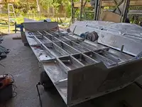 Ambarcațiuni de lucru de vânzare