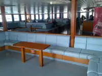 Navă cu feribotul de vânzare