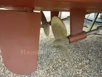 Nava de pescuit tip trauler de vânzare