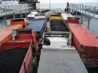 Navă de croazieră și feribot de vânzare