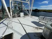 Nava de pescuit tip trauler de vânzare
