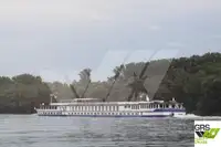 Navă de croazieră de vânzare