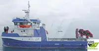 Nava de pescuit tip trauler de vânzare