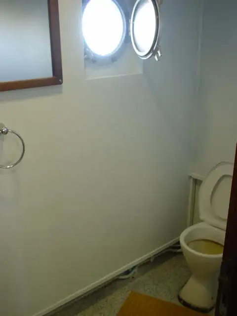 Nava de pescuit cu linii lungi de vânzare