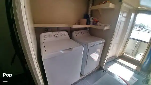 Nava de pescuit tip trauler de vânzare