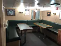 Nava de pescuit tip trauler de vânzare