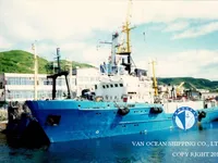 Nava de pescuit tip trauler de vânzare