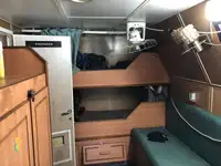 Nava de pescuit tip trauler de vânzare