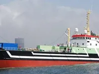 Nava de pescuit tip trauler de vânzare