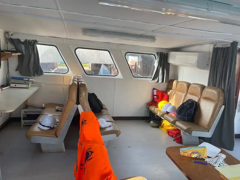 Nava container de vânzare