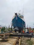 Nava de pescuit tip trauler de vânzare