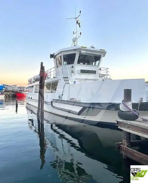 Navă de feribot de vânzare