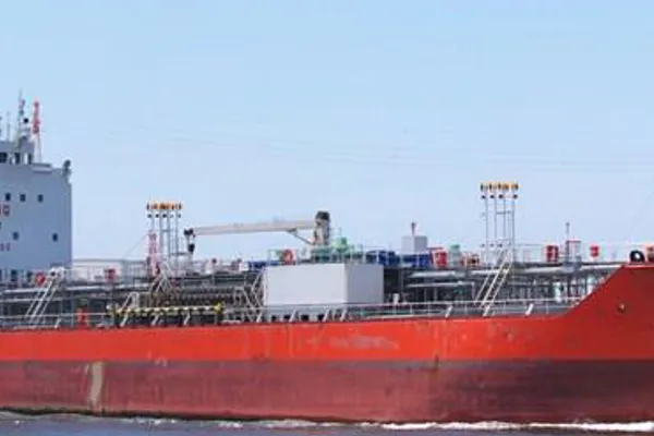 Oil/Chemical tanker for sale