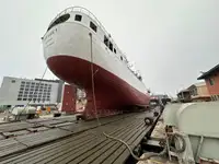Nava de pescuit tip trauler de vânzare
