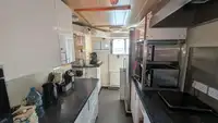Navă de sondaj de vânzare