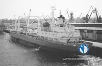 Nava refefer de vânzare